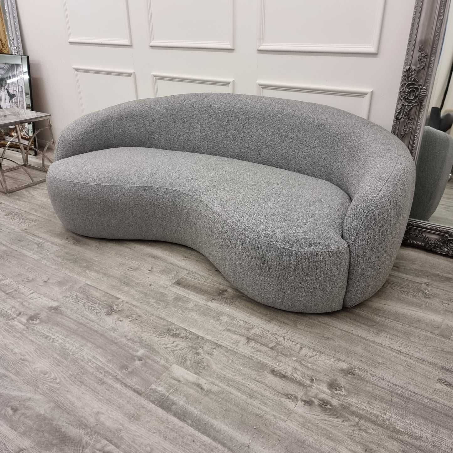 The Wave Boucle Sofa - GREY