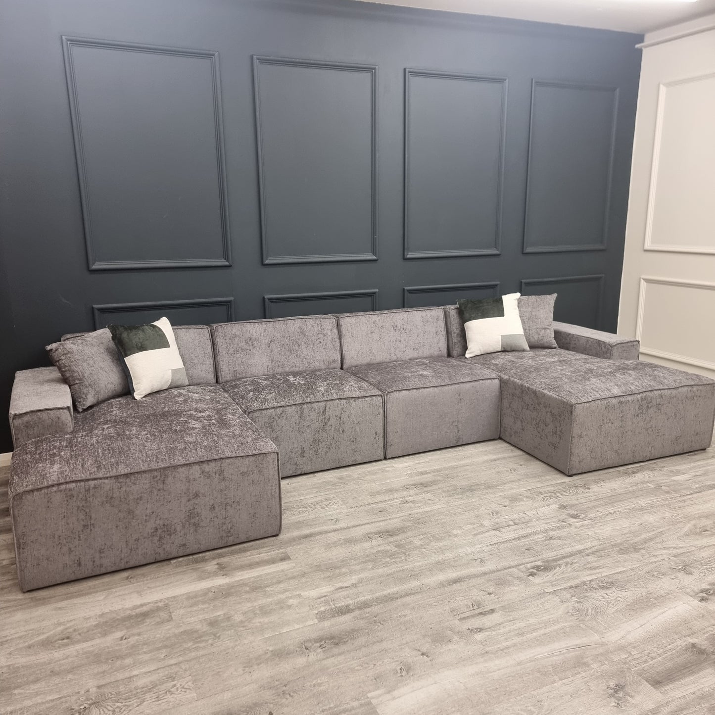 Atlanta Modula Sofa - Cinema